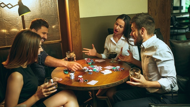 Cards and Comfort: Embrace Winnipoker Luxury Online