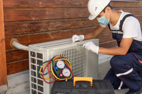 Signs You Need to Contact an Air Conditioning Contractor in Phoenix